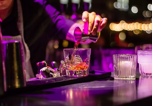 Bar service